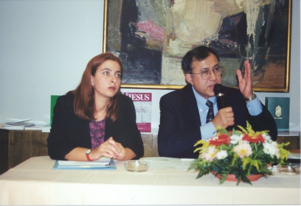 Noman Malik delivering lecture