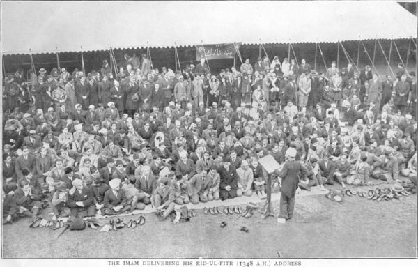 Imam delivering Id-ul-Fitr khutba, 1930
