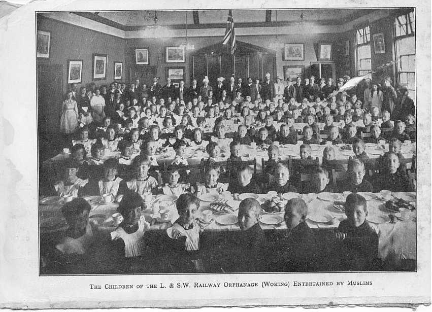 Muslims entertain children from local orphange, October 1921